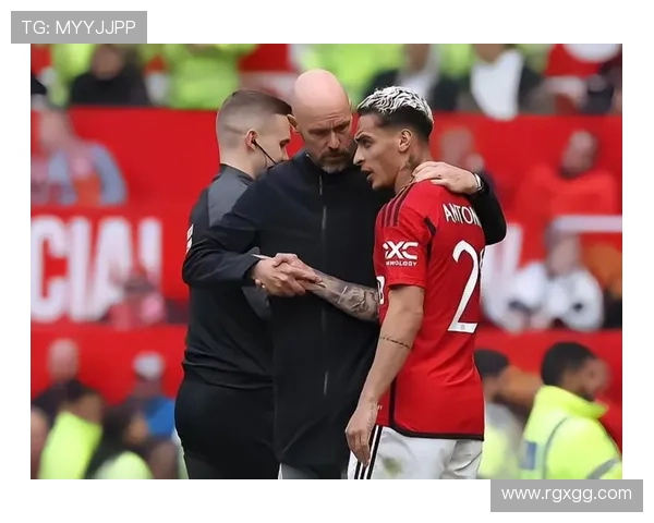 滕哈赫引领曼联进攻重塑，战术层次显著提升展现新趋势