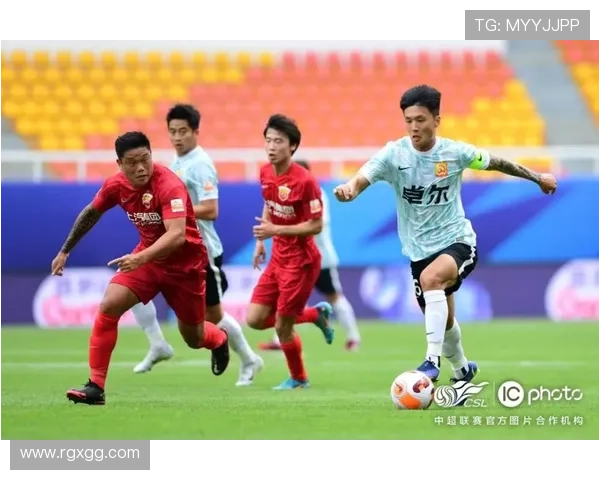 上海海港球迷组织蓝魔助威团本赛季主场氛围持续提升