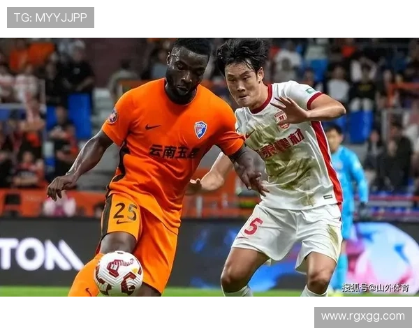 中超半程冠军归属悬念渐明,争冠集团表现稳健 中超半程冠军归属悬念渐明,争冠集团表现稳健