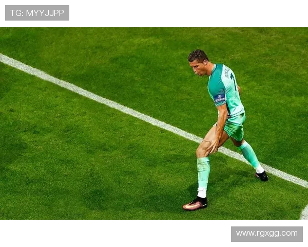 C罗头球进球能力解析：空中统治力为何达到历史级