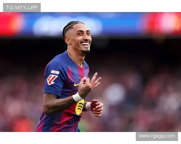 拉菲尼亚：传中与远射双威胁进攻手段