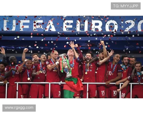 格列兹曼与迪马利亚:进攻效率及战术角色对比分析 格列兹曼与迪马利亚:进攻效率及战术角色对比分析